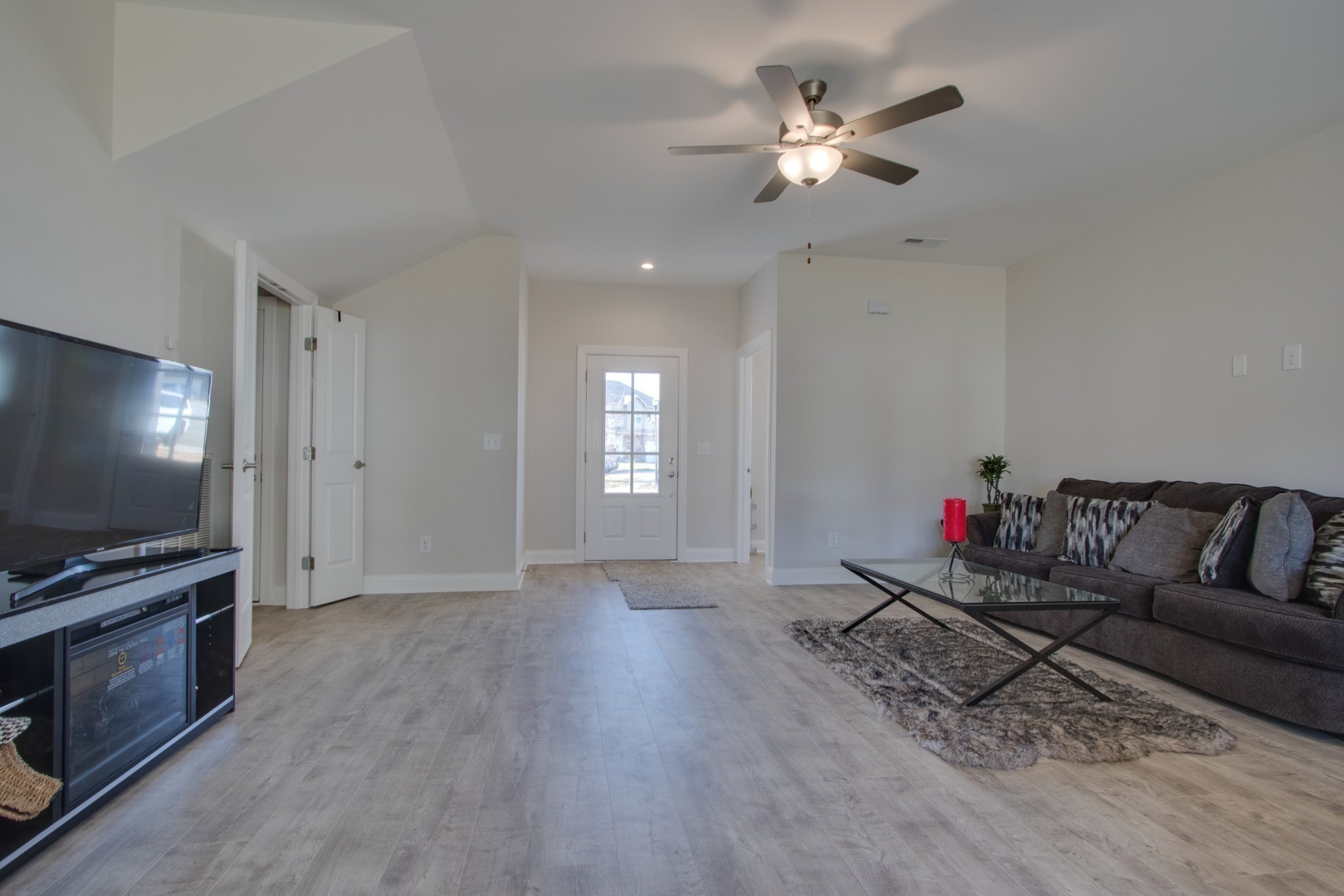 613 Faye Alley Springfield, TN 37172 - Photo 10 of 30 Gallery Image 10