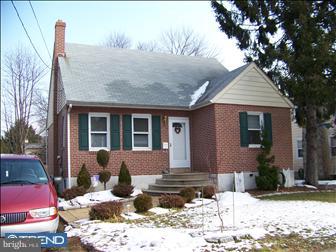 520 Rutledge Avenue Folsom, PA 19033 - Photo 1 of 6 Gallery Image 1