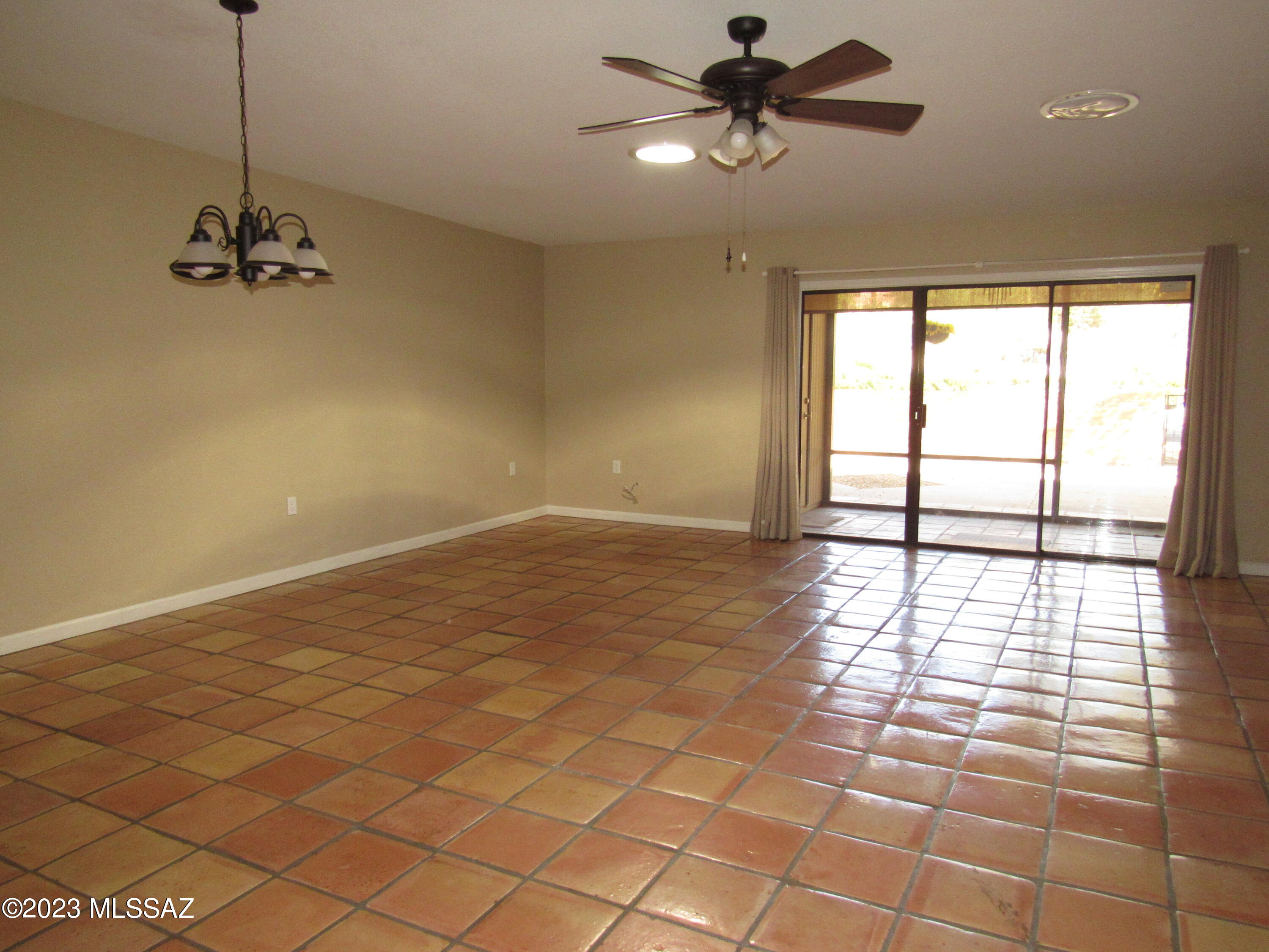 8564 North Candlewood Loop Tucson, AZ 85704 - Photo 7 of 20