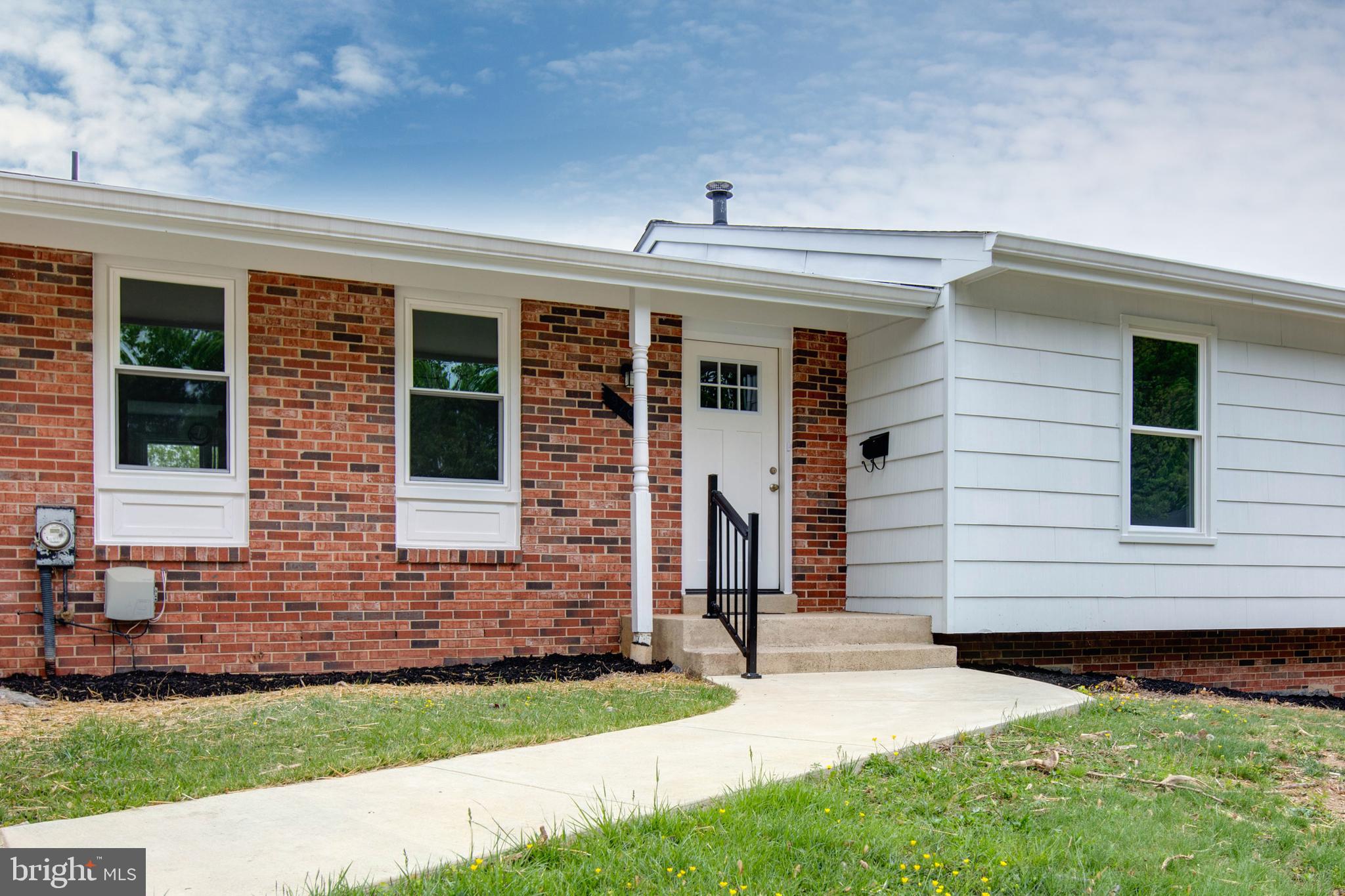 9203 Custer Terrace Adelphi, MD 20783 - Photo 5 of 55