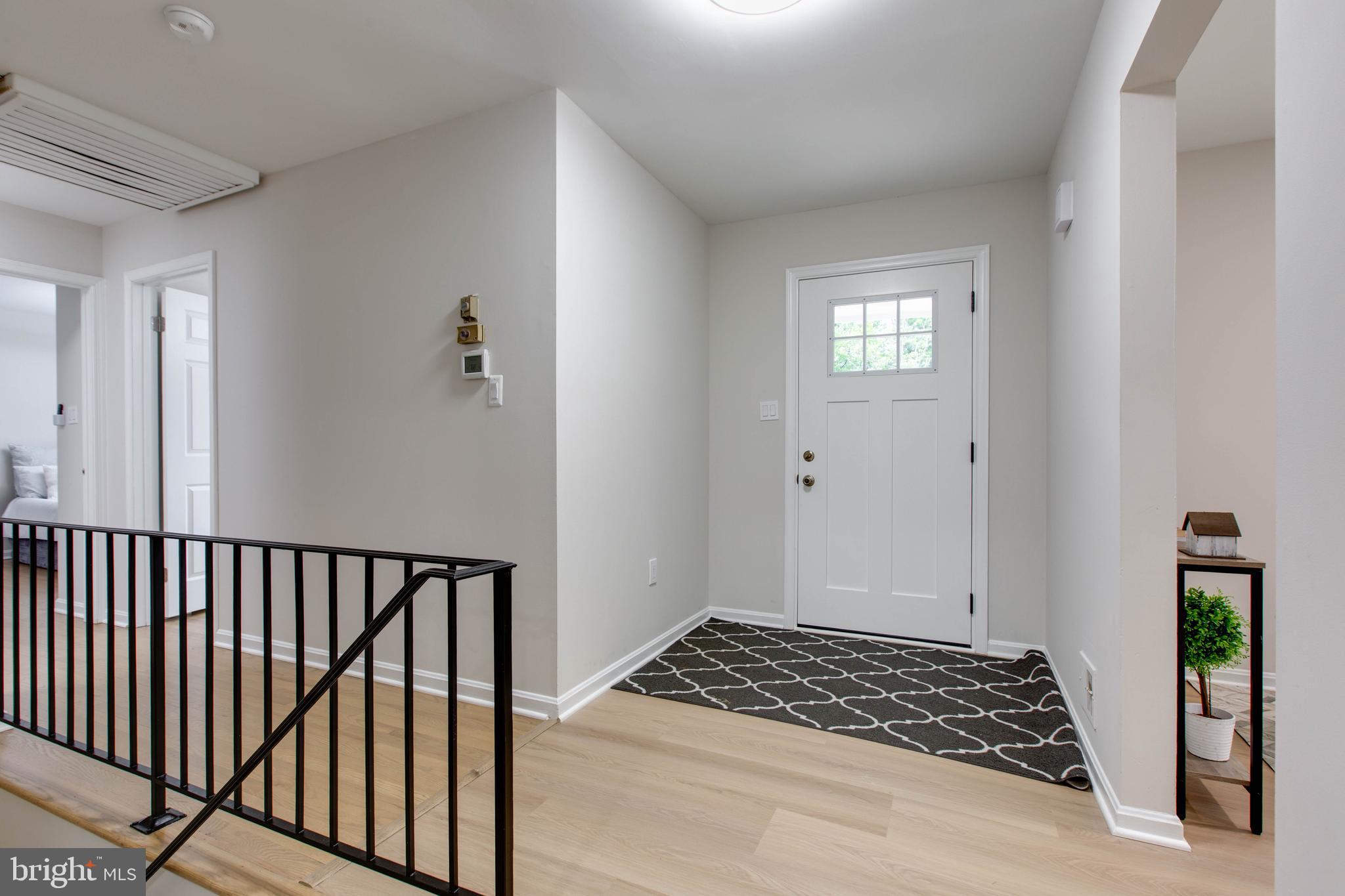 9203 Custer Terrace Adelphi, MD 20783 - Photo 8 of 55