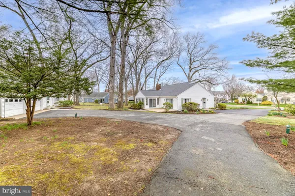 $748,000 | 321 Sharon Way, Monroe Township, NJ 08831