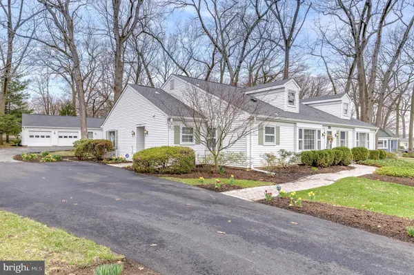 $748,000 | 321 Sharon Way, Monroe Township, NJ 08831