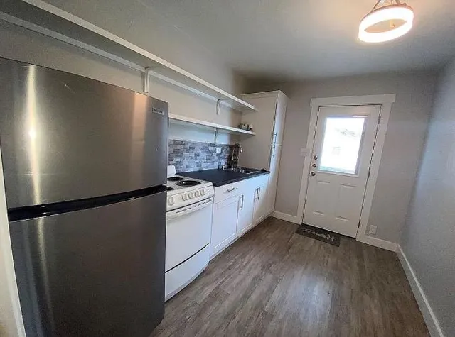 $675,000 | 1520 D Street, Floresville, TX 78114