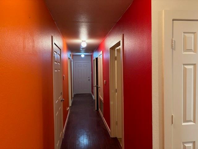4744 Stokes Street Dallas, TX 75216 - Photo 7 of 20 a view of hallway