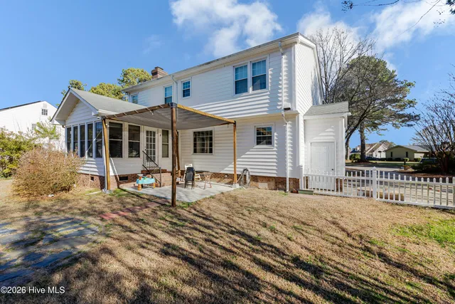 $329,900 | 2405 Williamsburg Drive Northwest, Wilson, NC 27896