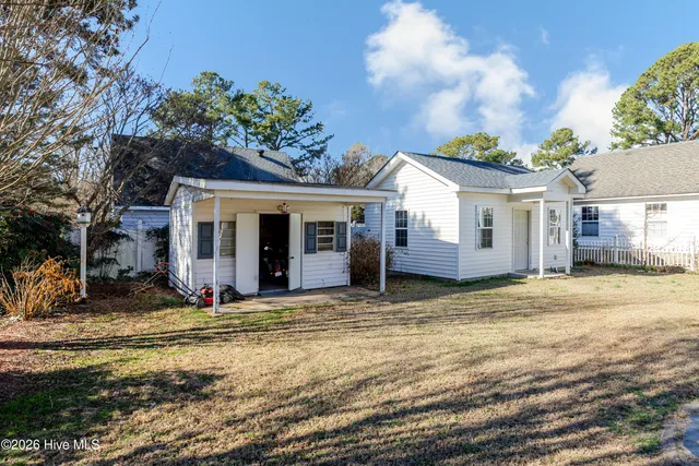 $329,900 | 2405 Williamsburg Drive Northwest, Wilson, NC 27896