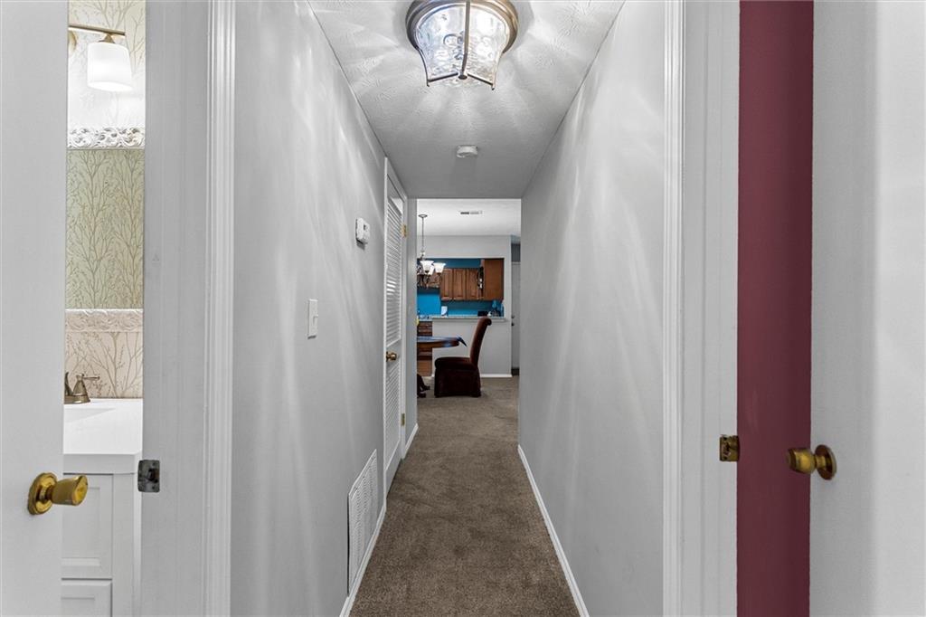 1610 Raleigh Circle Marietta, GA 30067 - Photo 26 of 33 a view of a hallway view with staircase