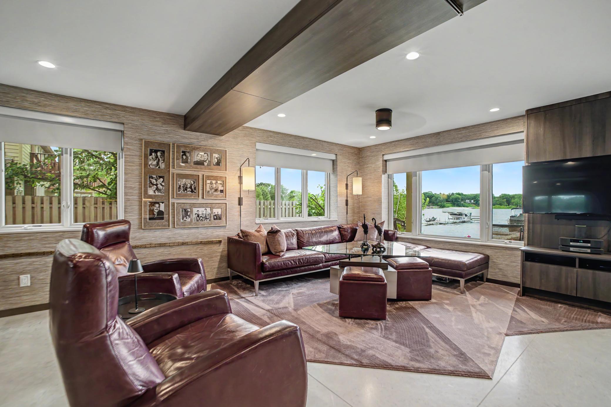 101 Wildwood Beach Road, Unit 2 Mahtomedi, MN 55115 - Photo 4 of 42