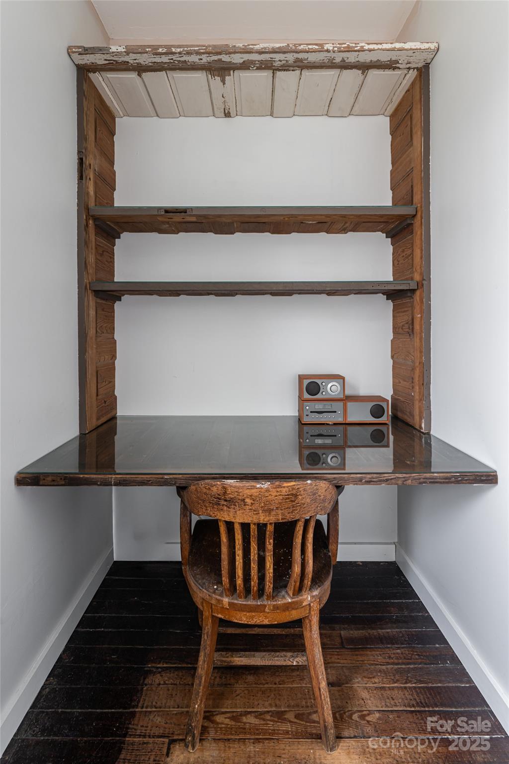 40 Jonestown Road Asheville, NC 28804 - Photo 16 of 46 a view of entryway with wooden floor