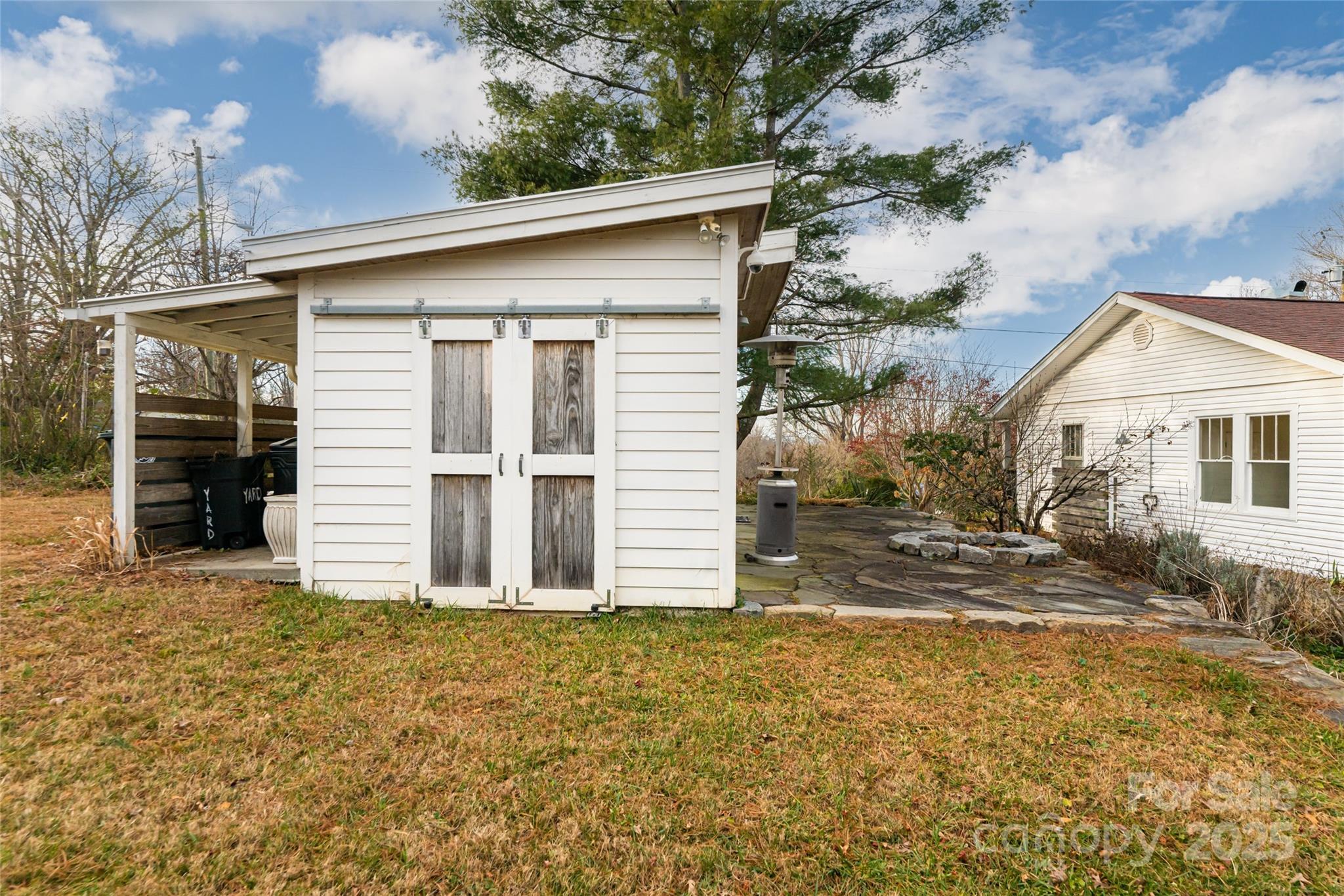 40 Jonestown Road Asheville, NC 28804 - Photo 34 of 46 a view of a house with a yard