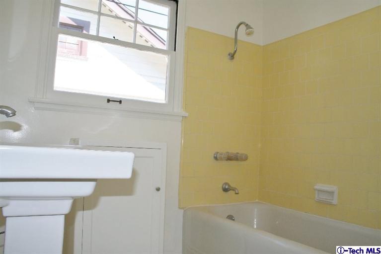 585 Prescott Street Pasadena, CA 91104 - Photo 16 of 25 Additional Photo