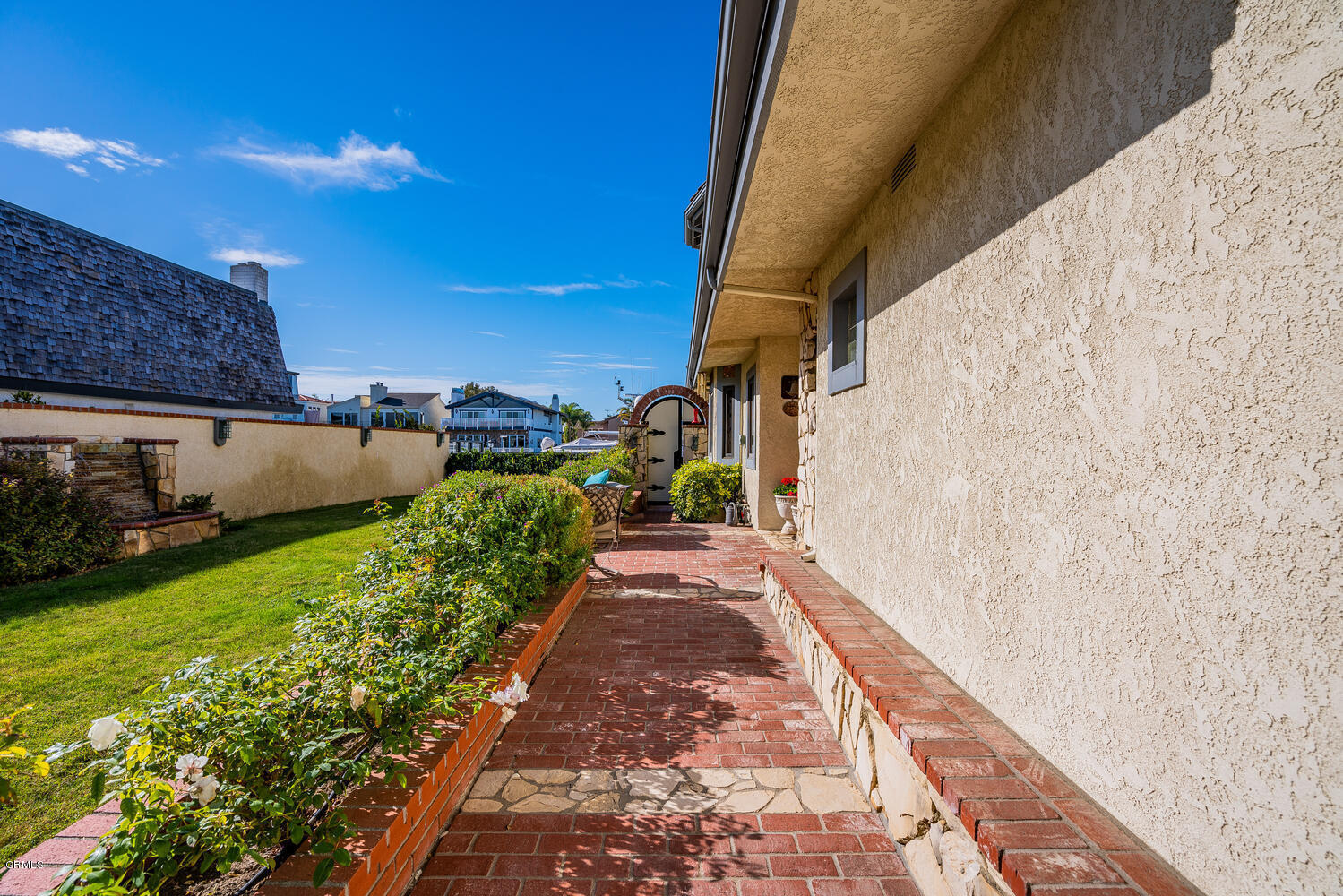 2321 Monaco Drive Oxnard, CA 93035 - Photo 12 of 67 2321 Monaco Dr Oxnard CA 93035-large-012