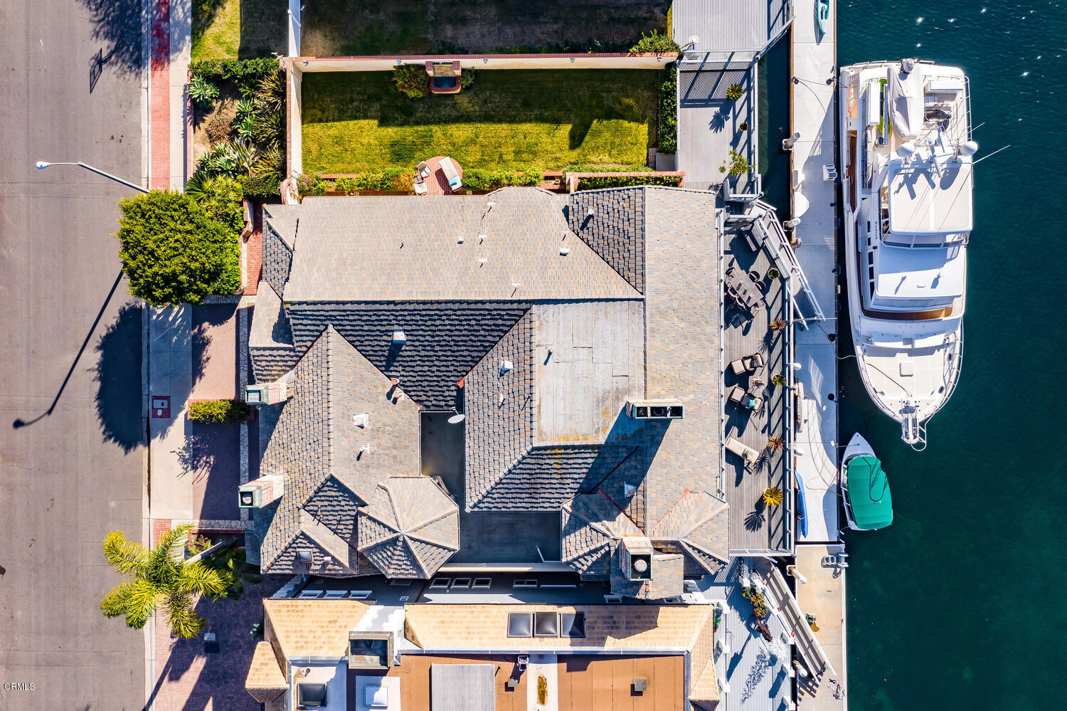 2321 Monaco Drive Oxnard, CA 93035 - Photo 67 of 67 2321 Monaco Dr Oxnard CA 93035-large-067