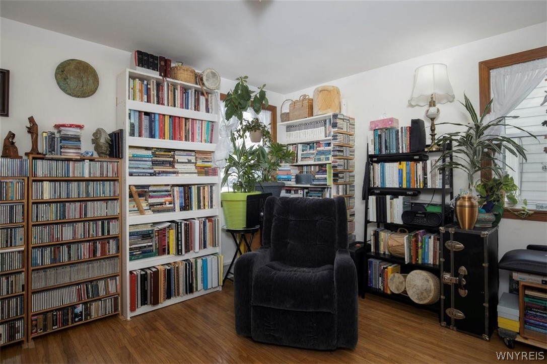 6 Mapleview Road Cheektowaga, NY 14225 - Photo 7 of 22