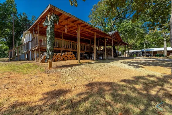 a view of a house with a outdoor space