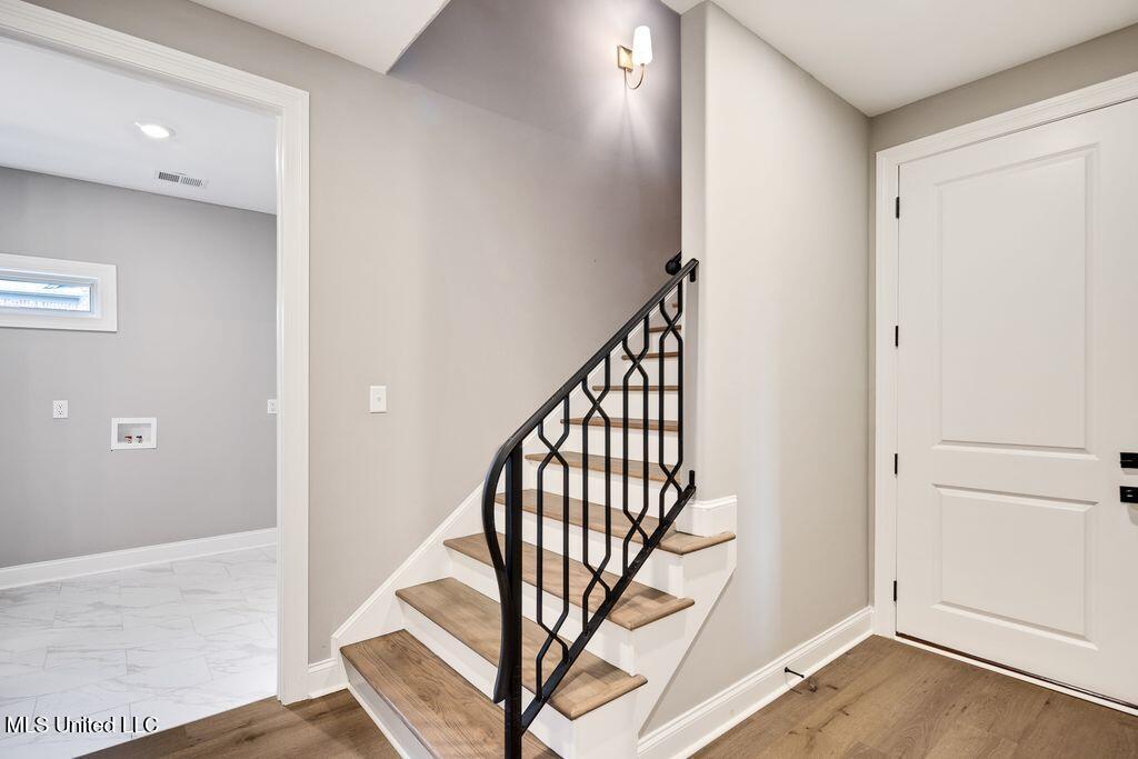 2115 Livingston Way Hernando, MS 38632 - Photo 31 of 41 187A5C72-7247-4332-BF90-A8C68D4F894C