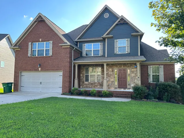 $3,100 | 8762 Mckenzie Farm Drive, Unit 12, Ooltewah, TN 37363