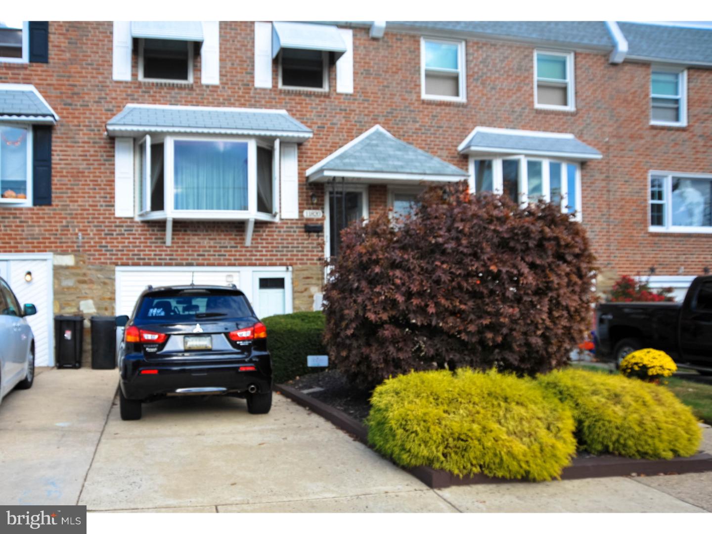 11820 Colman Road Philadelphia, PA 19154 - Photo 3 of 25 Gallery Image 3