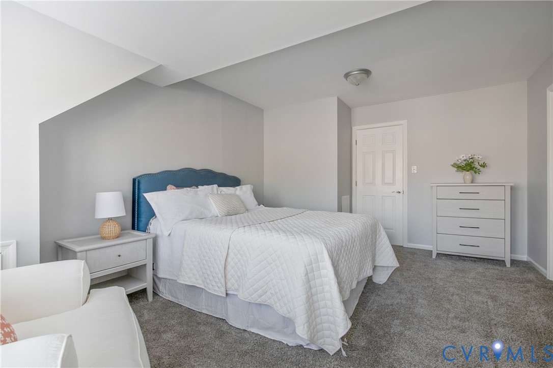 34 Brandywine Court Colonial Heights, VA 23834 - Photo 19 of 30 a bedroom with a bed and a couch