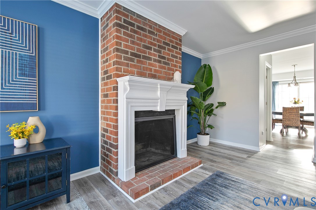 34 Brandywine Court Colonial Heights, VA 23834 - Photo 8 of 30 a living room with furniture and a fireplace