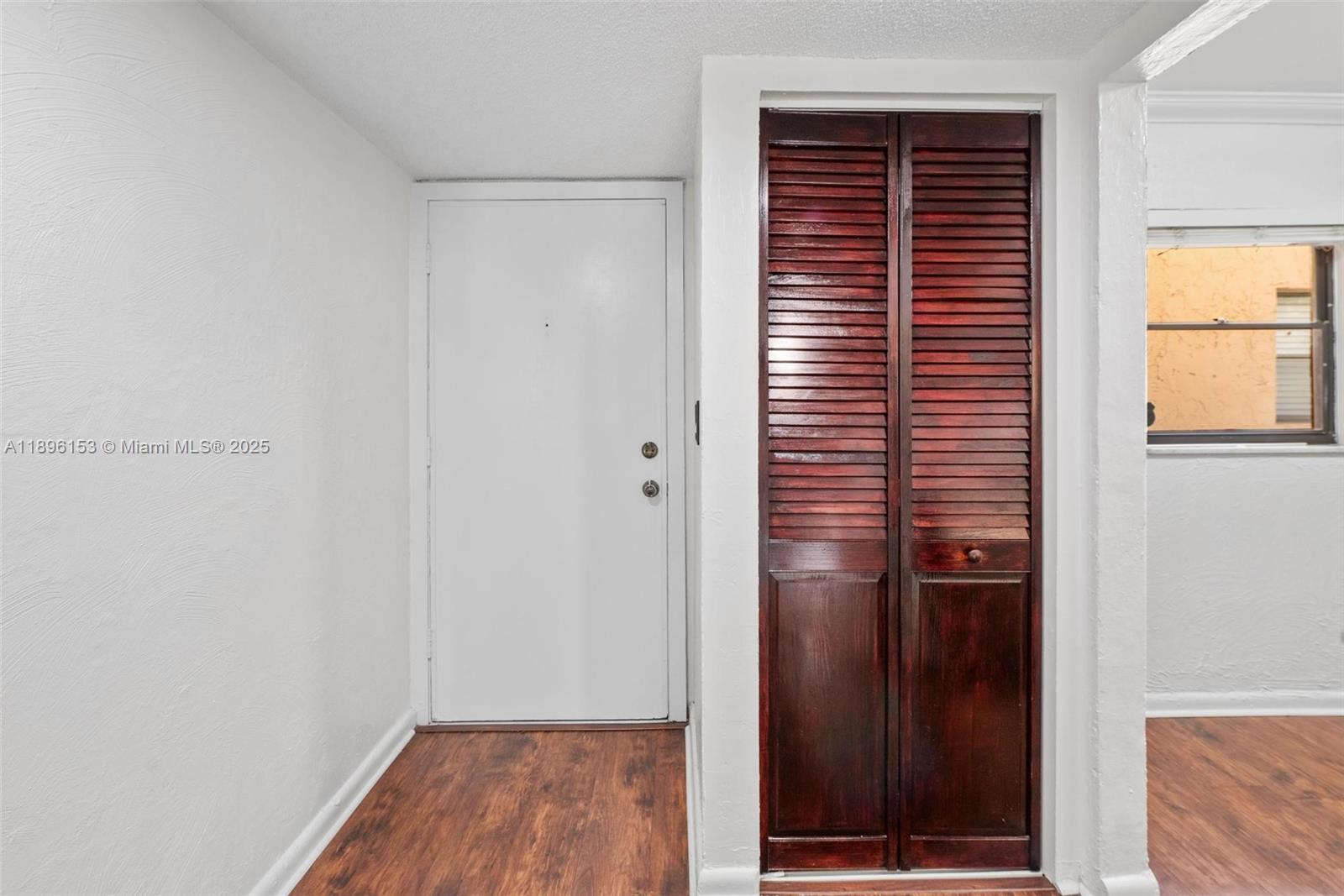 8901 North New River Canal Road, Unit 14W Plantation, FL 33324 - Photo 3 of 27