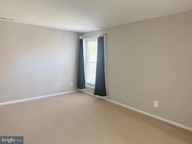 $2,100 | 3300 Woodburn Village Drive, Unit 23, Annandale, VA 22003