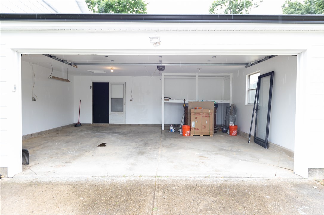 2943 Imperial Boulevard Springfield, OH 45503 - Photo 27 of 45