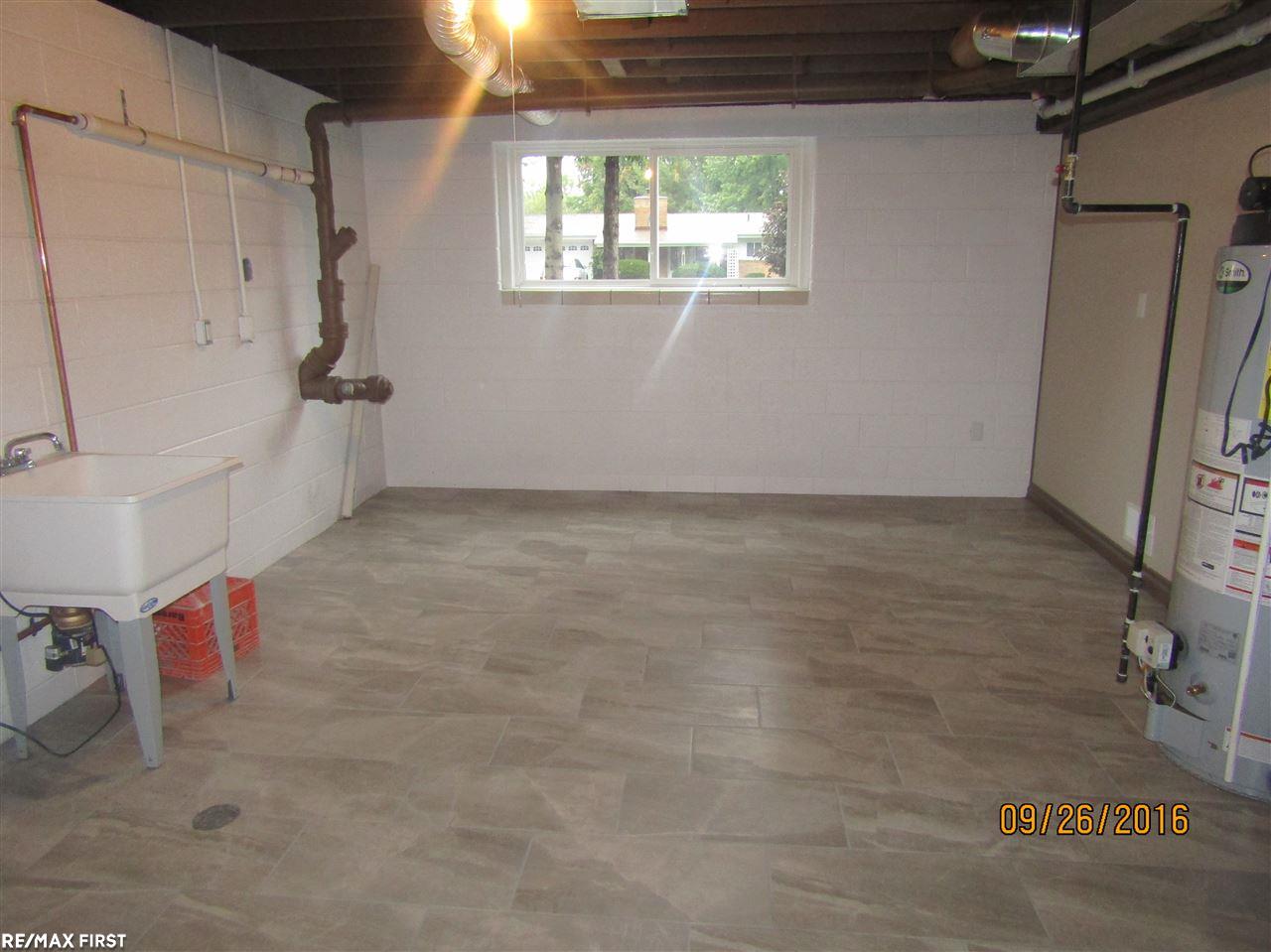 12000 Kaeding Road Romeo, MI 48065 - Photo 3 of 48
