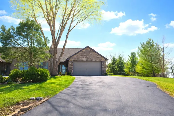$249,900 | 29194 Deer Valley Drive, Unit A, Deer Grove, IL 61243