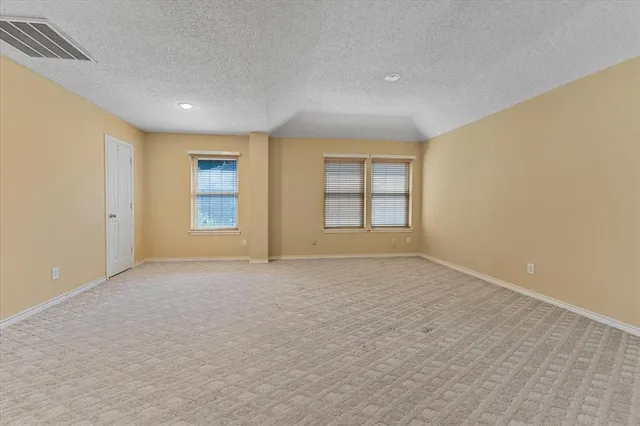 $3,200 | 6752 MacIntosh Drive, Plano, TX 75023