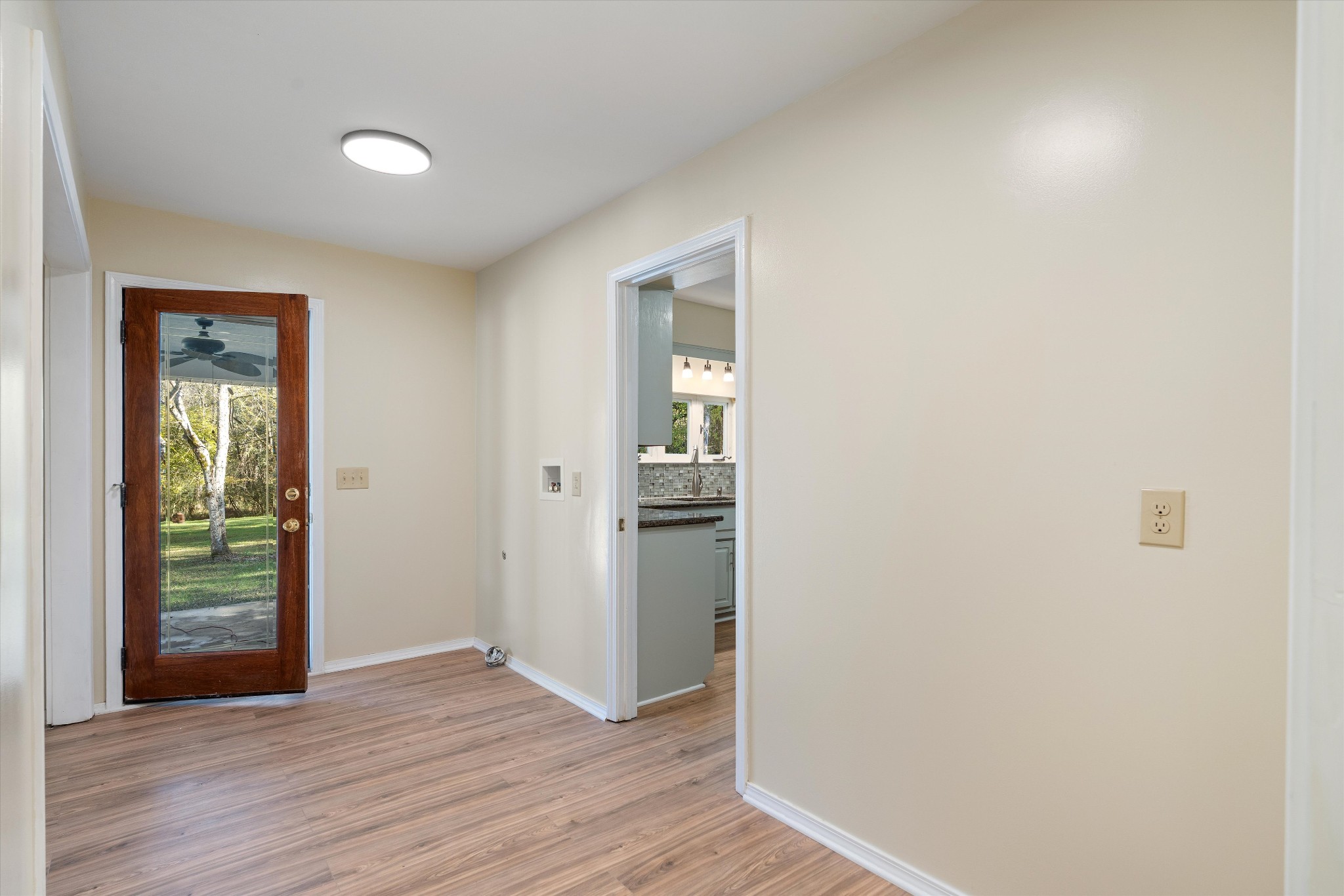 31 Volunteer Circle Carthage, TN 37030 - Photo 28 of 52 an empty room with wooden floor closet and windows