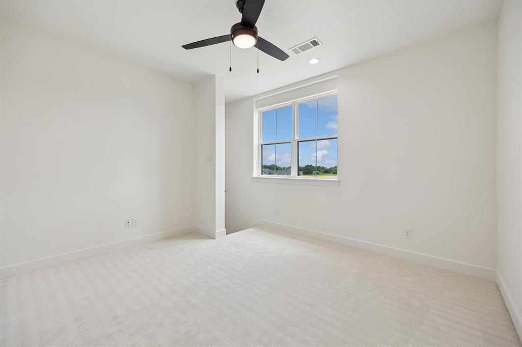 105 Desperado Way Weatherford, TX 76088 - Photo 33 of 40