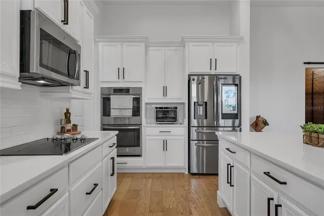 $810,000 | 3869 Shoreside Drive, Kissimmee, FL 34746