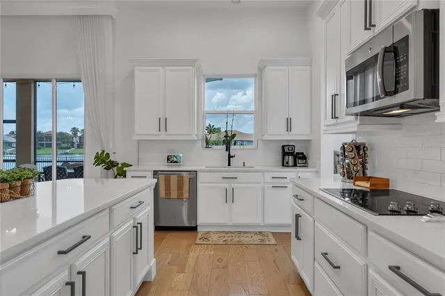 $810,000 | 3869 Shoreside Drive, Kissimmee, FL 34746