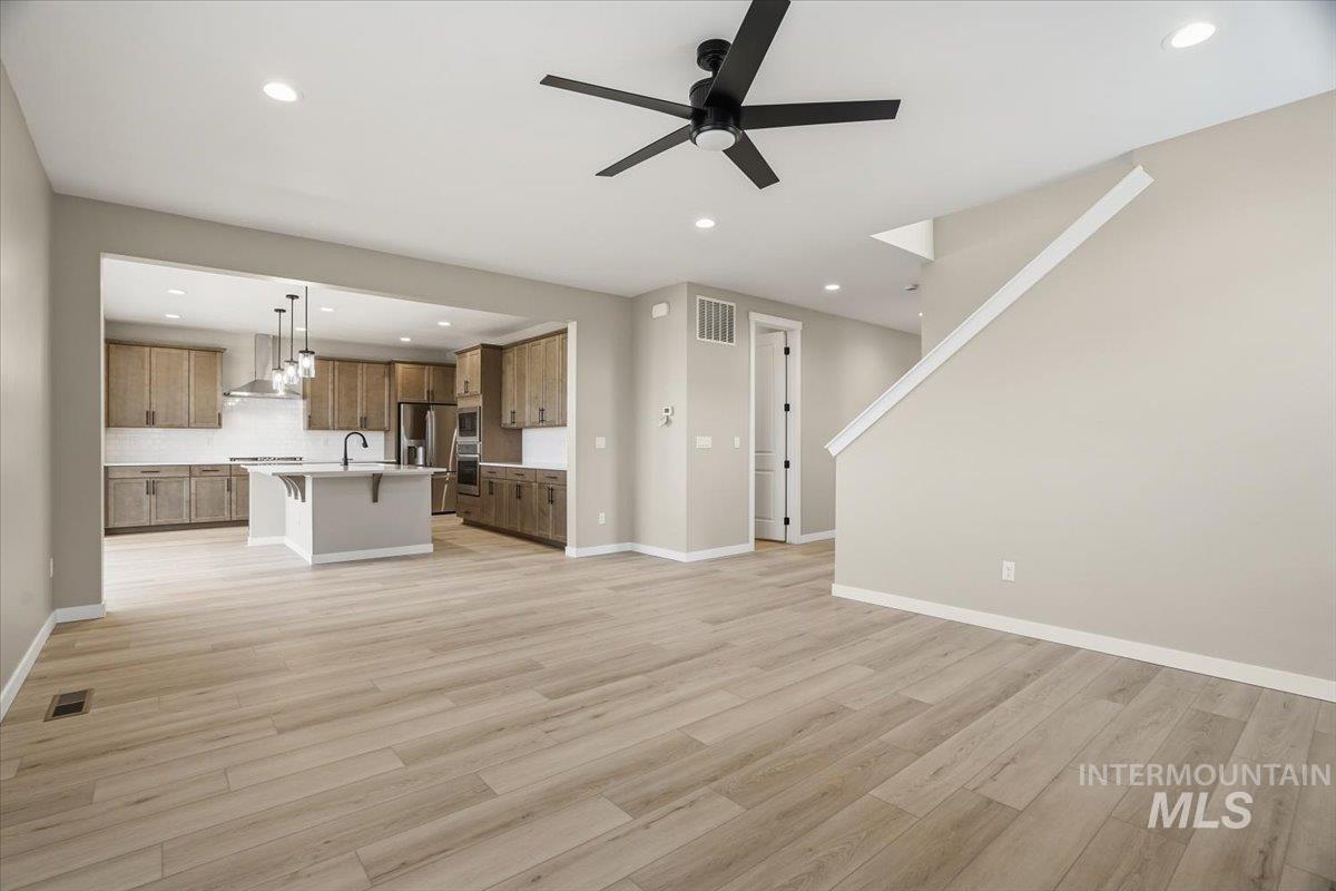 1315 White Cliffs Street Middleton, ID 83644 - Photo 13 of 46