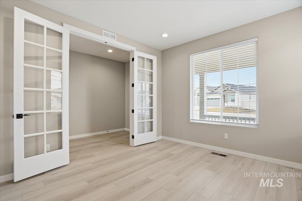 1315 White Cliffs Street Middleton, ID 83644 - Photo 16 of 46