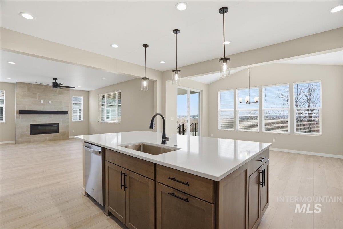 1315 White Cliffs Street Middleton, ID 83644 - Photo 10 of 46