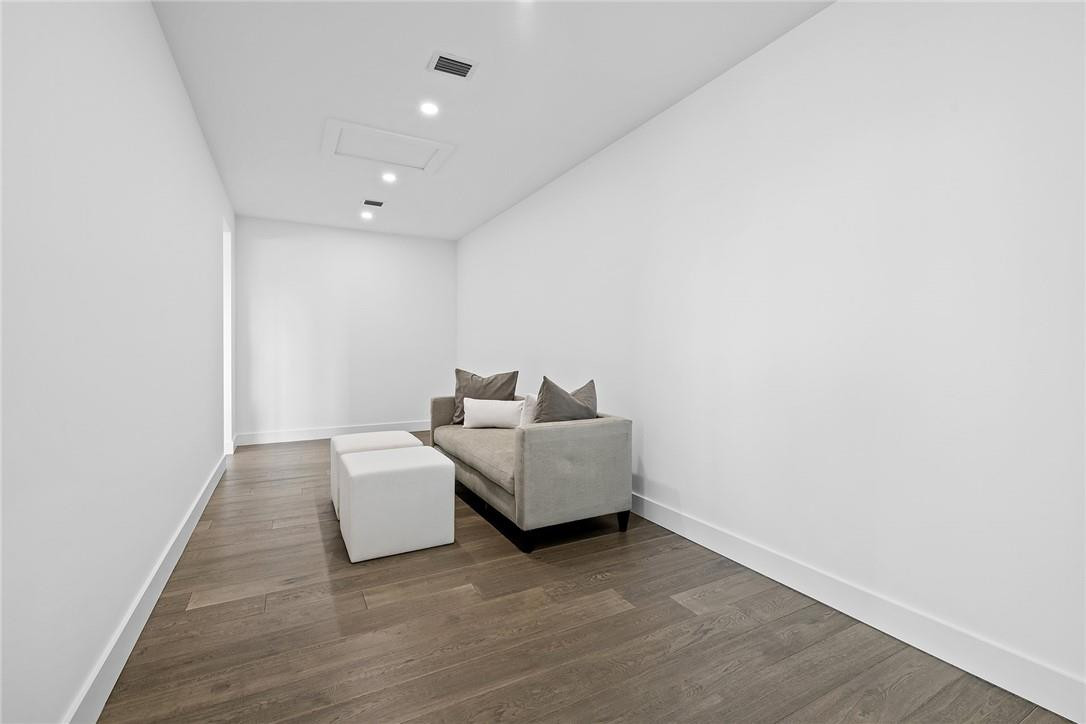 3204 Dover Road Pompano Beach, FL 33062 - Photo 53 of 73 Primary Walk-In Closet