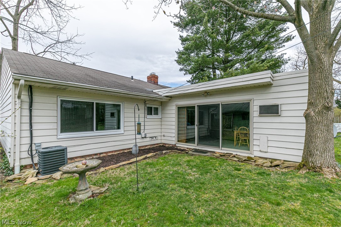 4112 Dartford Road South Euclid, OH 44121 - Photo 32 of 35