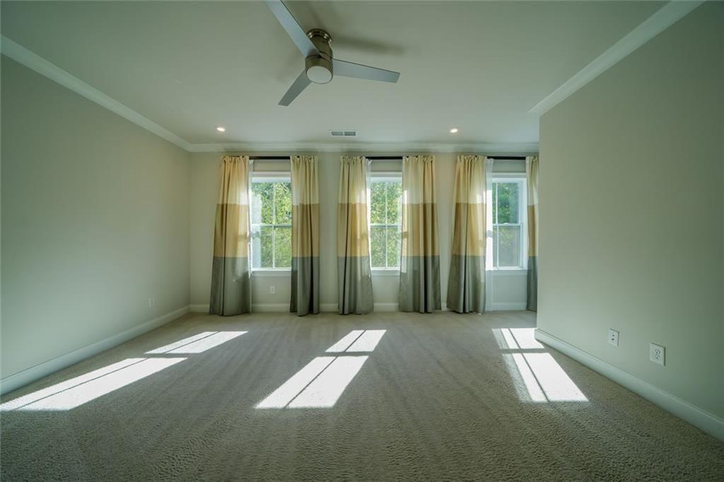 685 Brennan Drive Decatur, GA 30033 - Photo 14 of 37