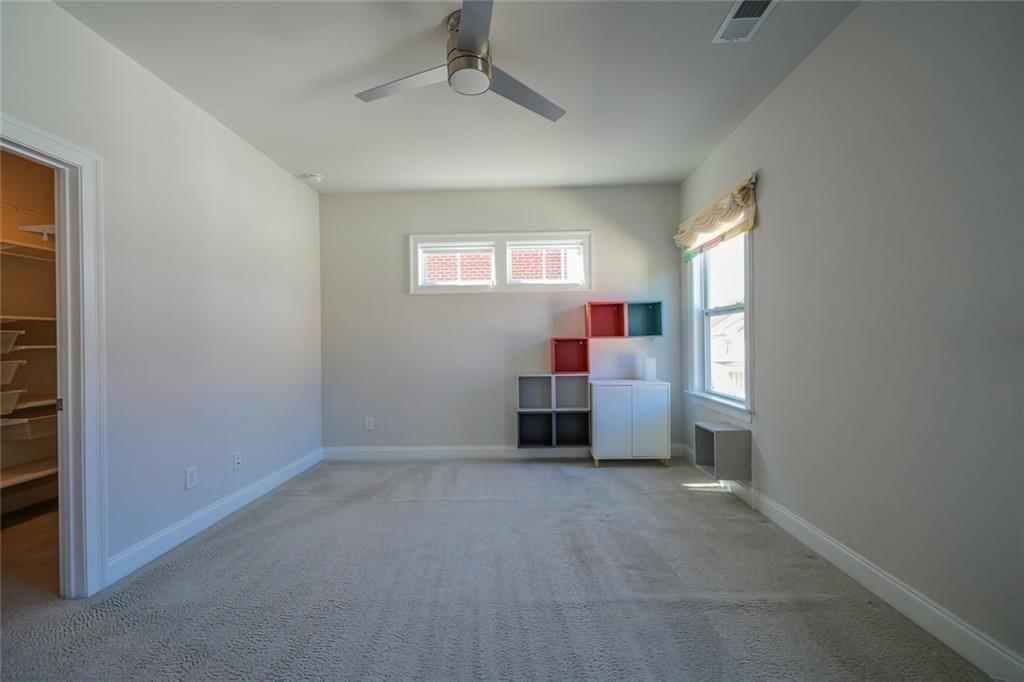 685 Brennan Drive Decatur, GA 30033 - Photo 22 of 37