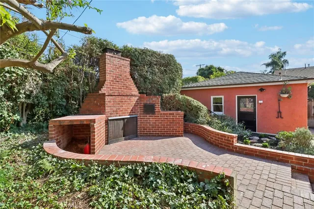 $1,275,000 | 734 Los Altos Avenue, Long Beach, CA 90804