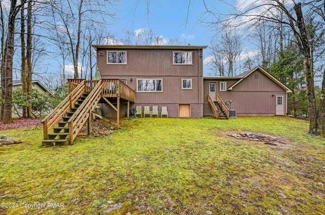 $560,000 | 275 Tanglewood Drive, Pocono Pines, PA 18346