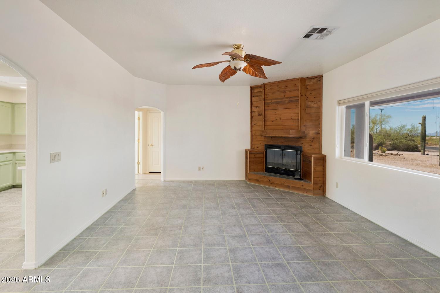 1775 North Mountain View Road Apache Junction, AZ 85119 - Photo 5 of 57 011-011-DLB 0871-1500x1000