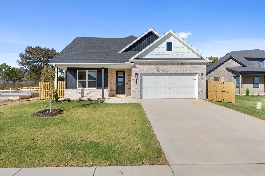 2124 Porter Street Pea Ridge, AR 72751 - Photo 1 of 21 Gallery Image 1