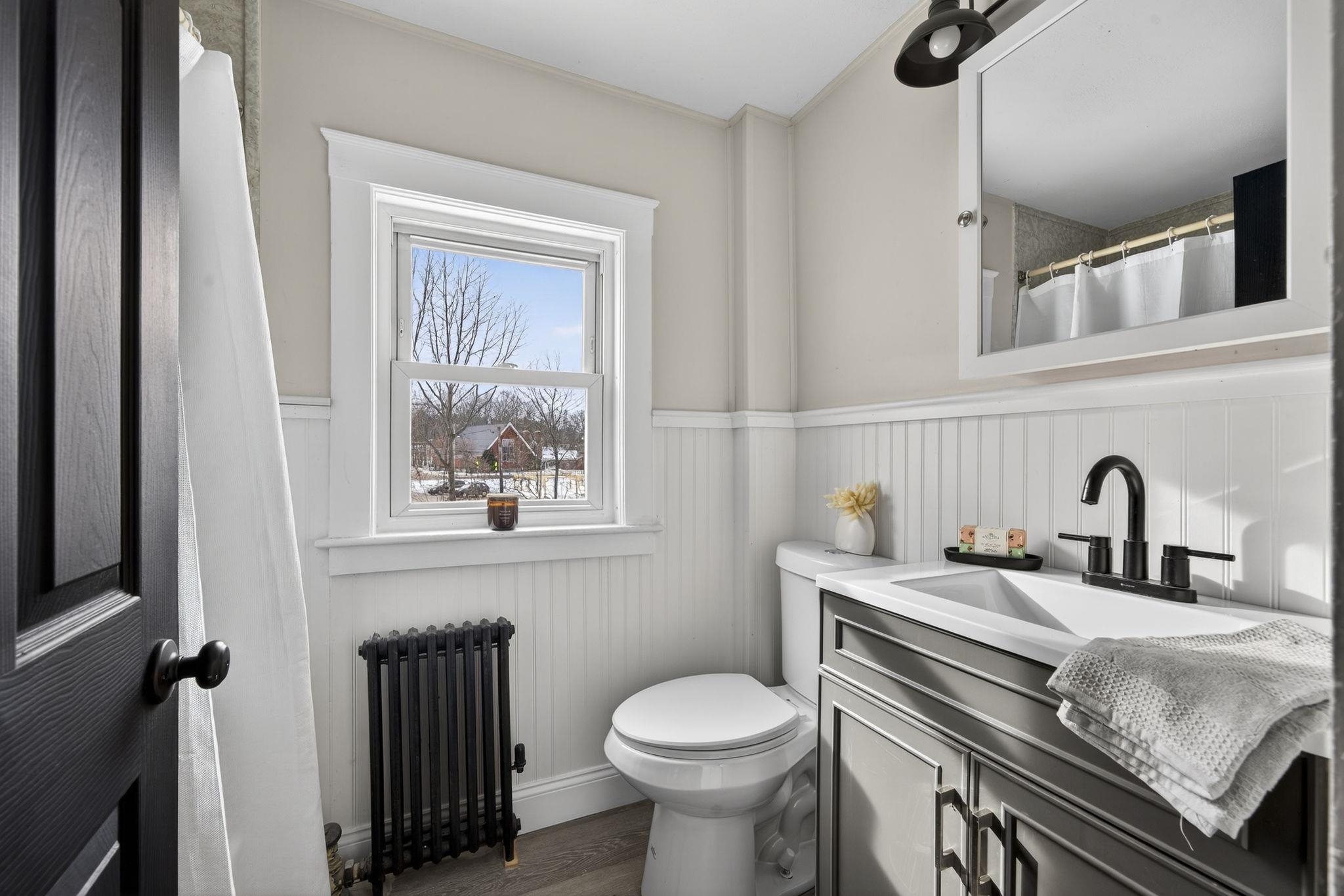 48 Jackson Street Laconia, NH 03246 - Photo 27 of 42