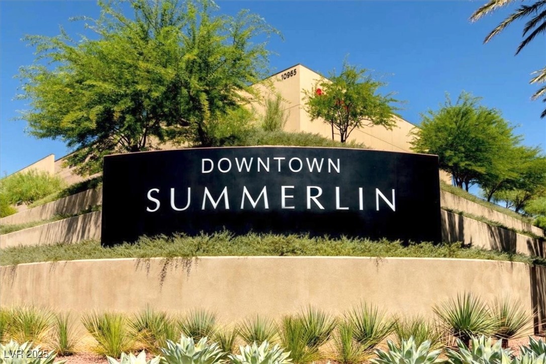 10983 Pumpkin Ridge Avenue Las Vegas, NV 89135 - Photo 29 of 35 View of community sign