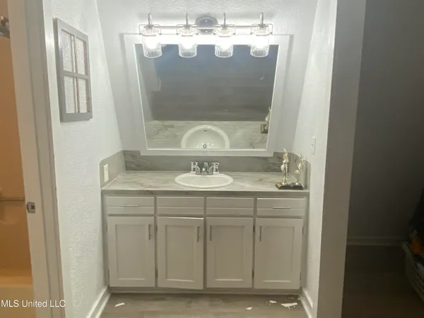 $173,000 | 3070 Highway 8, Sicily Island, LA 71368