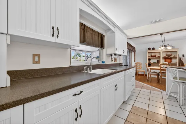 $2,750 | 1769 Southeast Madison Street, Stuart, FL 34997